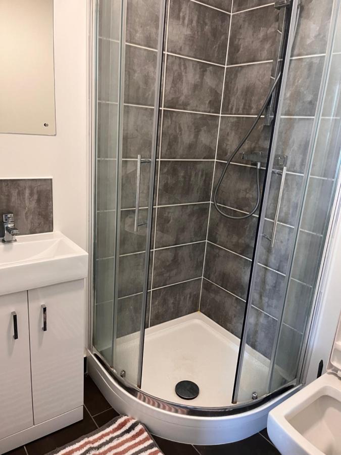 The Serviced Accommodations Harlow Dış mekan fotoğraf