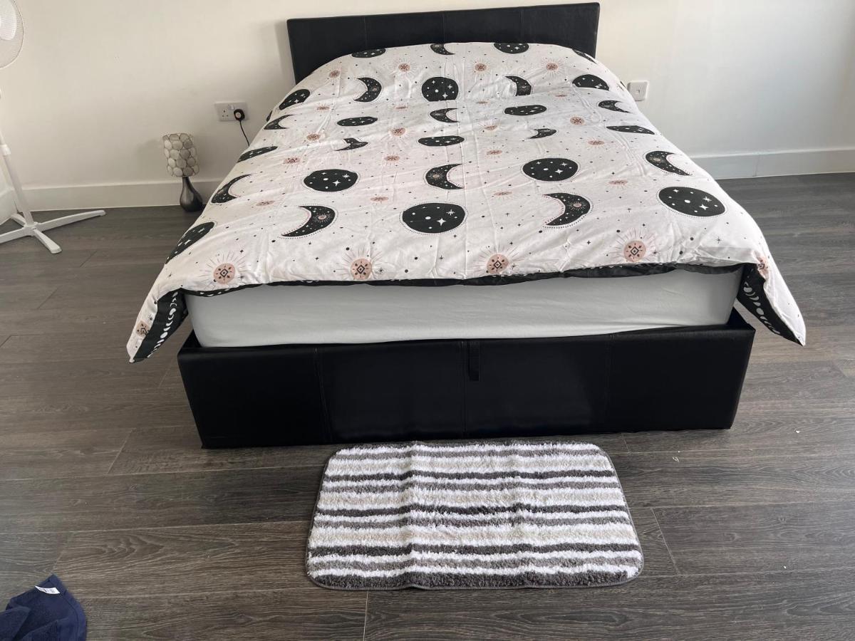 The Serviced Accommodations Harlow Dış mekan fotoğraf
